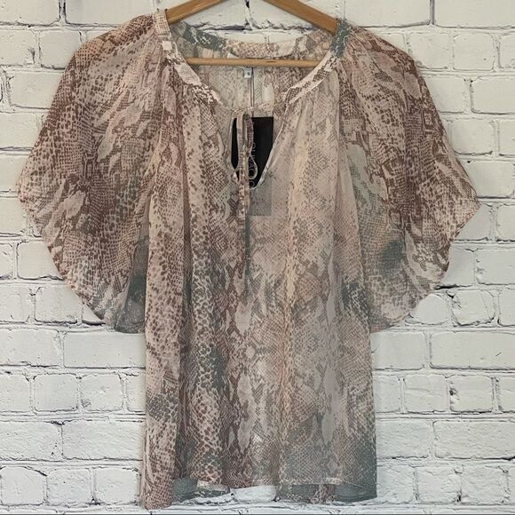 Sheer Boho Blouse - Picture 1 of 6